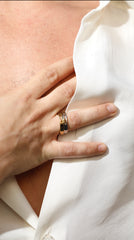 Anillo Linked Affair