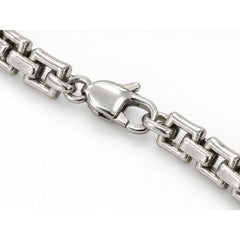 Detalle de la Pulsera Cruce Plata