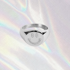 Anillo Smiley plateado de acero 316L