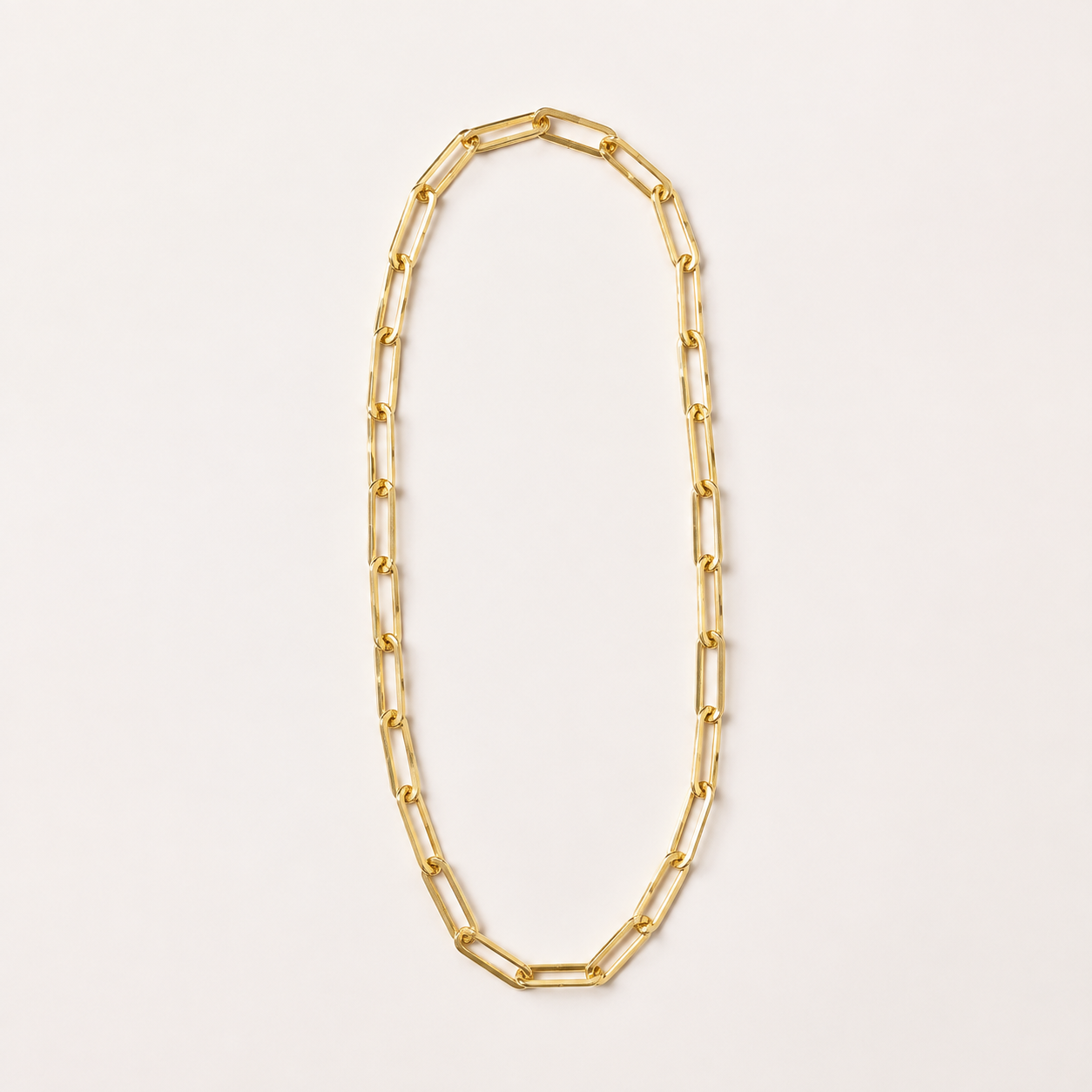 Collar Paper Link dorado de acero 316L, vista completa